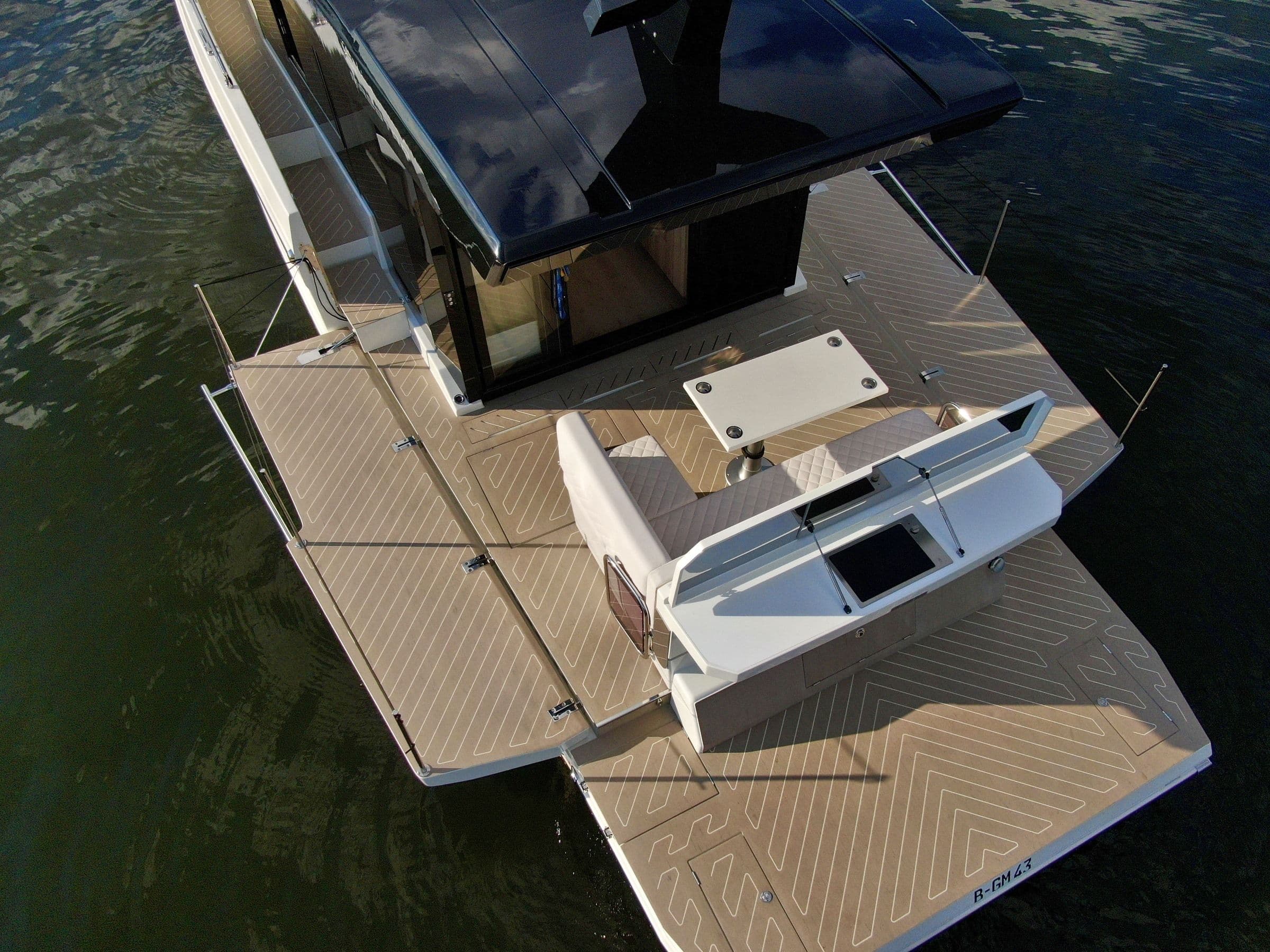 Gran Maestro 43 — bateau de série, vue 006